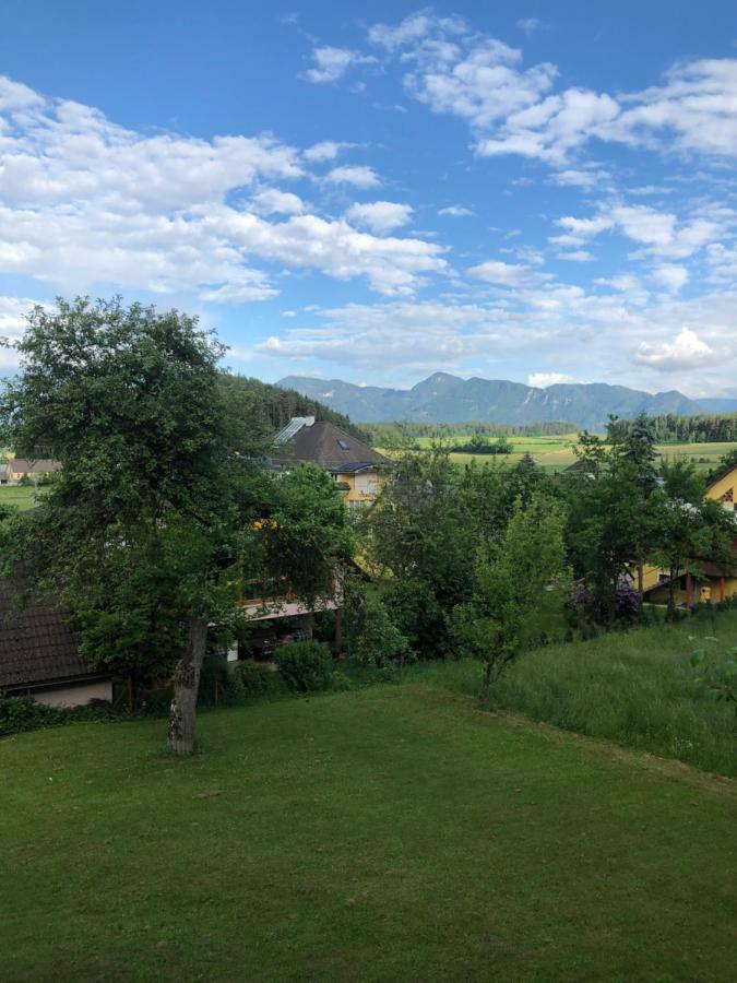 Pension Lipusch Sankt Veit im Jauntal Luaran gambar